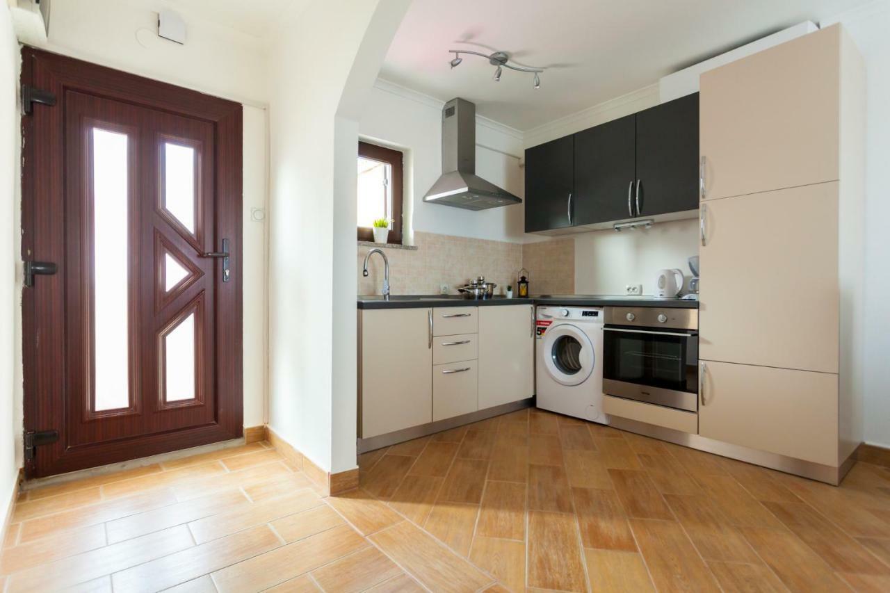 Apartment Nonna Крк Экстерьер фото